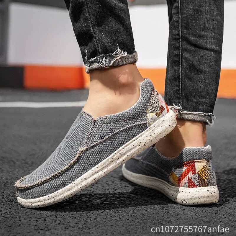 Casual Shoes Men's Casual Shoes Canvas Breathable Loafers Men New Male Comfortable Outdoor Walking Shoes Classic Loafers Men Sneakers Summer H2