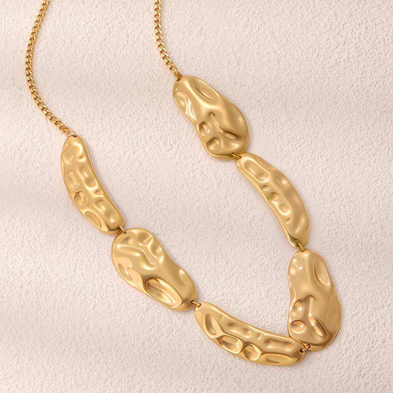 Titanium Steel Neckla, Irregularly Splid, Cast Electroplated With 18K Finish, Light Luxury Niche, Cross-Border European And American Hammered Textur
