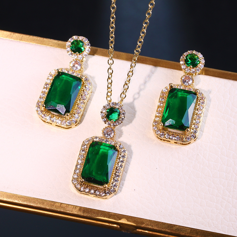 Cross-Border Bestseller: Emerald Necklace, Gold-Plated Copper Inlaid With Zircon Crystal, Elegant Women's Emerald Set Wholesale