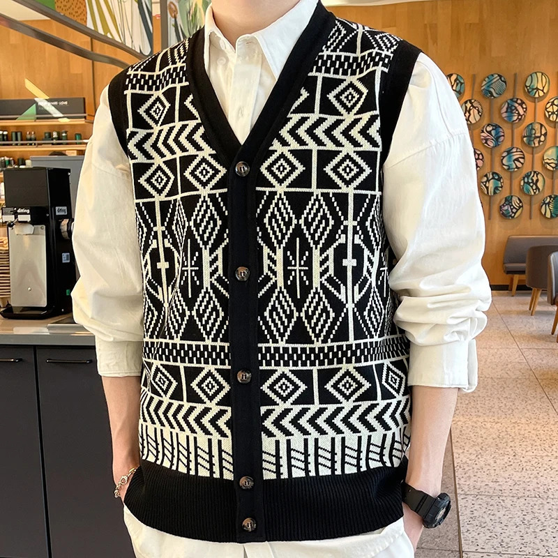 Men's Fashion Knitted Vest V-neck Button Down Sleeveless Jacket Mens Y2K Clothes Spring Autumn Trendy Casual Vests 261015