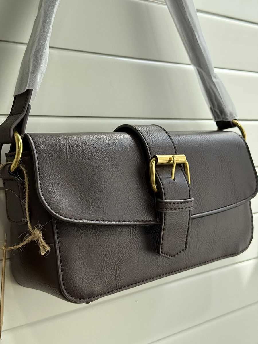 Designer Brown Pu Shoder Bag Totes Wen Four Seas High-Quality Buckle Decorate Ladies Handbag Vintage Preppy Style Bags J261016