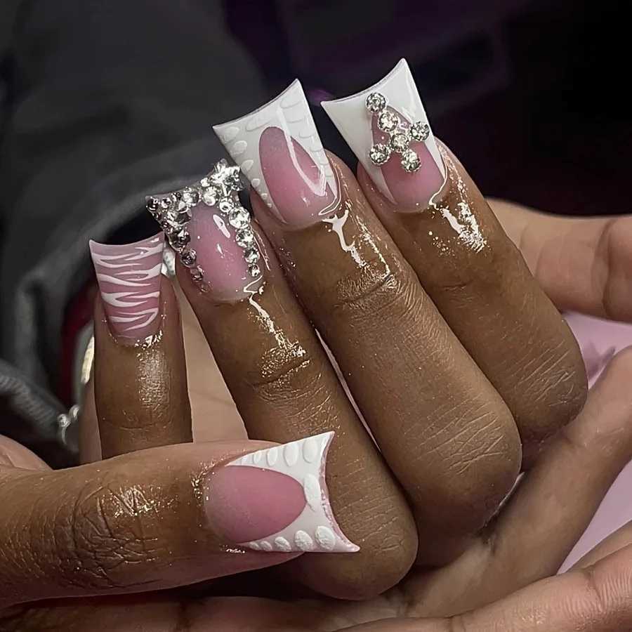 False Nails 24pcs Duckbill shaped French Press on Nails Spice Girls Crocodile Print False Nails Full Cover Wearable Short Square Fake Nails Q261017