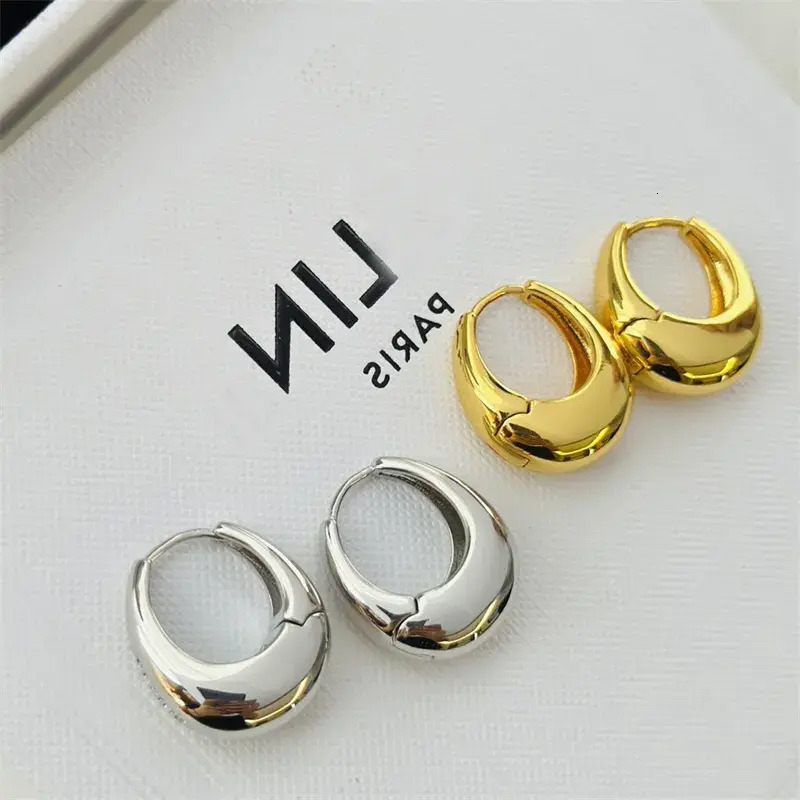 ud Earring Ladies Luxury Jewelry Classic Brand Ear Studs Gold Earring Silver push back stud Earrings Designer Ornaments Wedding Party Accessories Hi