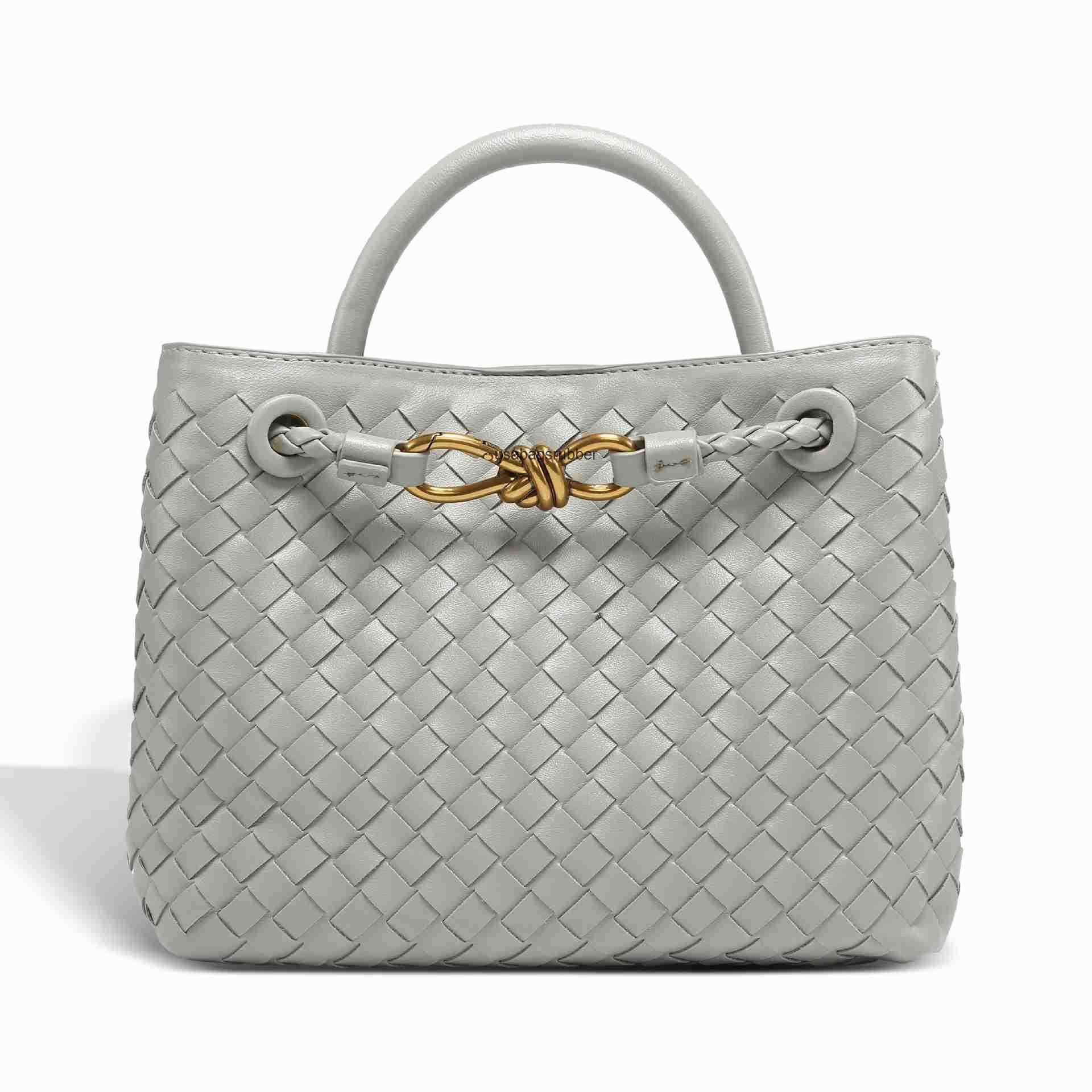 Classic Designer Style Design New Metal Rope Buckle Leather Woven Tote Bag Shoulder Bag Handheld Large Capacity Women's Bag