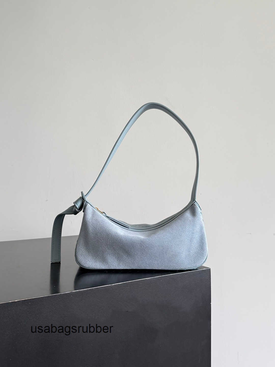 Soft Suede Purse 26 autumn new collection Nodo shoulder bag a simple and stylish womens suede underarm handbag with Curved Crescent Silhouette