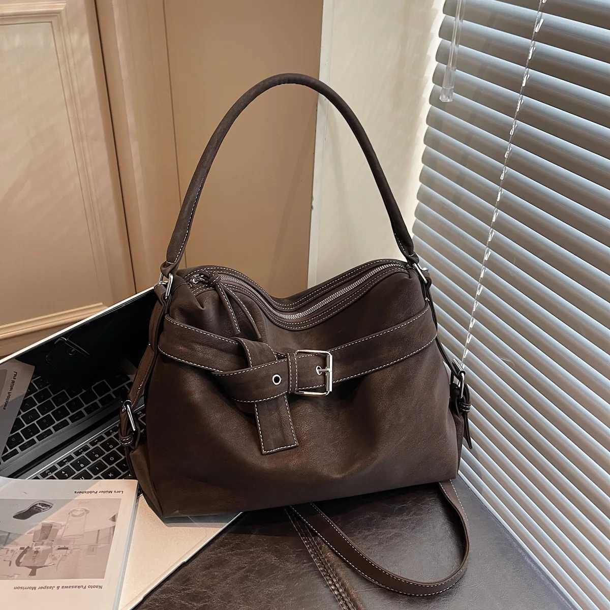Evening Bags Vintage Suede Hobo Bag - 2025 New Trend Korean Fashion Women's Shoulder Crossbody Handbag with Design for Autumn Winter H261016
