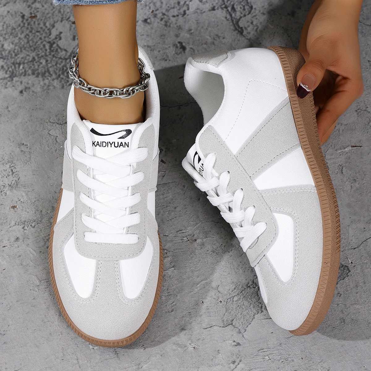 Casual Shoes 2026 Fashion Leather Women's Casual Sneakers Breathable Woman Vulcanize Sport Walking Running Platform Flats Shoes 644 H261016