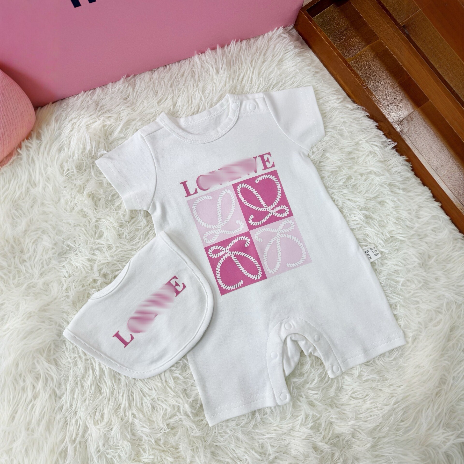 Korean style trendy baby summer clothes with letter printed short sleeved jumpsuit, soft and skin friendly baby photo set of two pieces