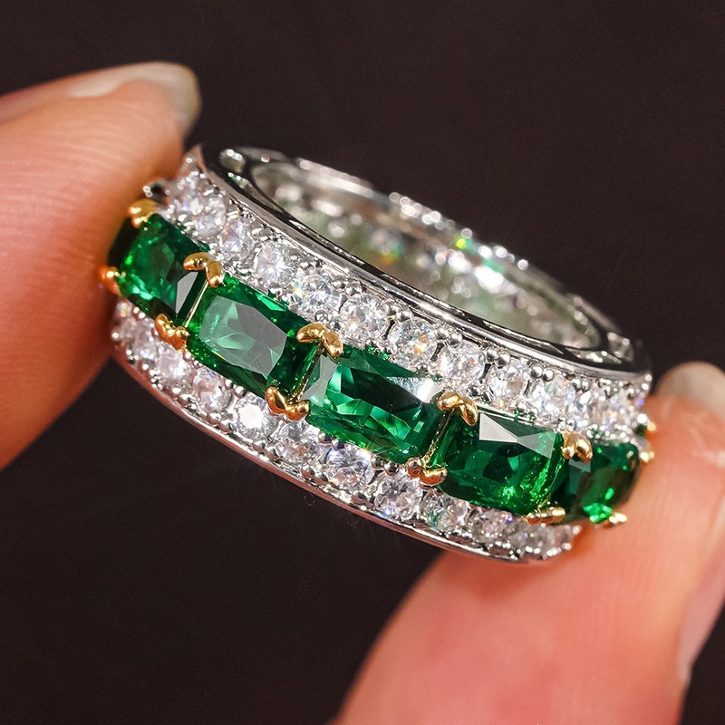 Huitan Douyin's Popular Two-Tone Ring, A Light Luxury Style Copper Ring With Green Diamond Zircon Accents, Perfect For Business Dinners And Eve