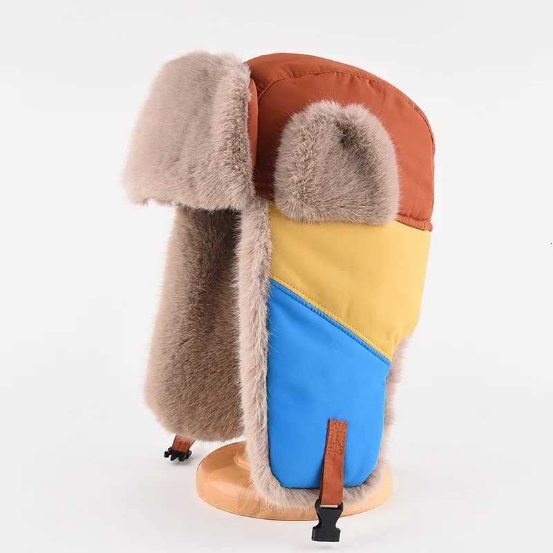 Trapper Hats 1pcs Unisex Warm Color blocked Lei Feng hat Winter Mens Women Trapper Cap Trooper Earflap Flaps Ski Hat New Bomber HatsT261017