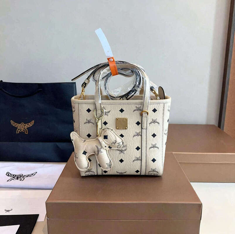 Shoulder Aren Visetos Hobo Desginer Bag Luxury Large Capacity McmcM tote Bag Bucket Women Fashion McmlinessBag Clutch Duffle Crossbody Shopping Bag