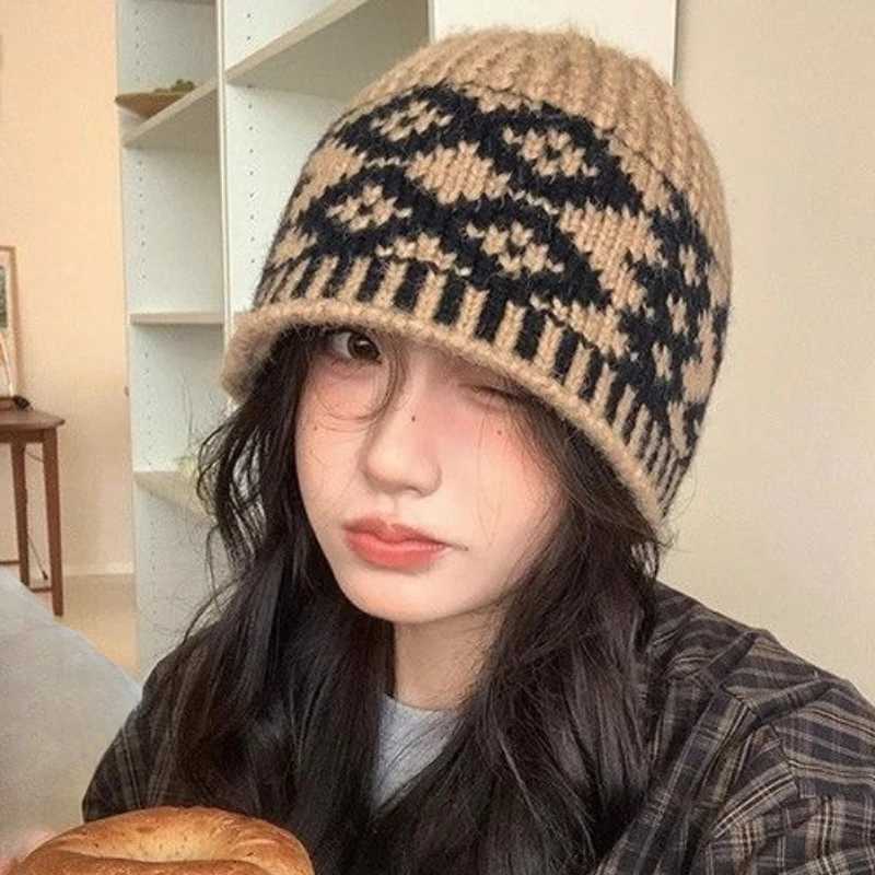 Beanie/Skull Caps Vintage Knit Beanie Hat Ethnic Pattern Skull Cap Warm Winter Knitted Hat Unisex Outdoor Daily Casual Headwear Multiple ColorsT2610