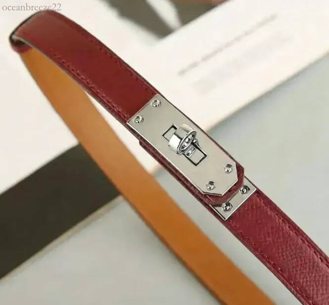 H belt Designer belt Women Thin Leather Belt Turn Lock Buckle Fashion Waist hness belt for Daily Outfit style Simple style Comes with dress Decorati