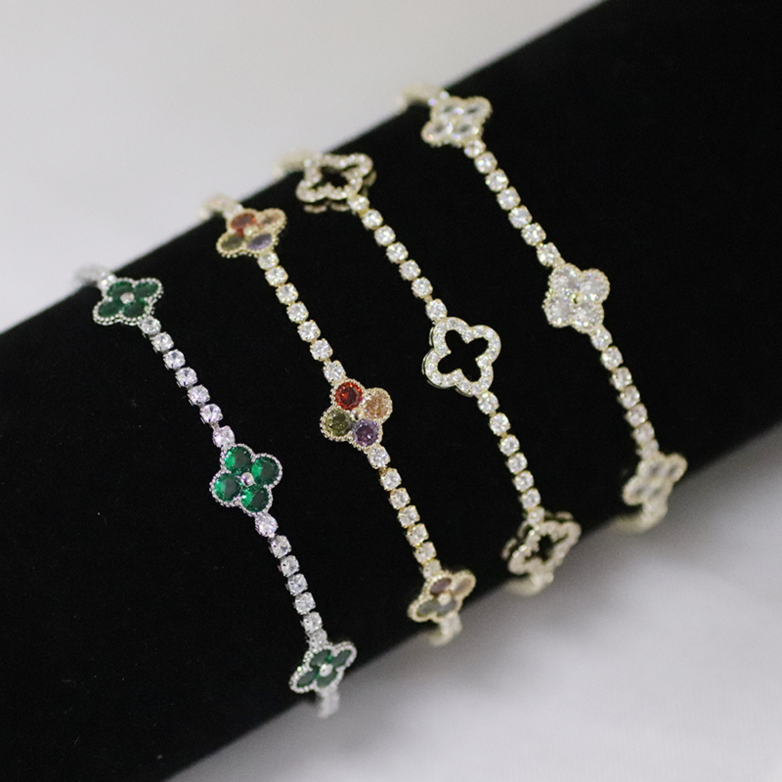 Classic Four-Leaf Clover Silver Bracelet With Cubic Zirconia, A Delicate And Elegant Piece Of Jewelry Women, Available For Wholesale