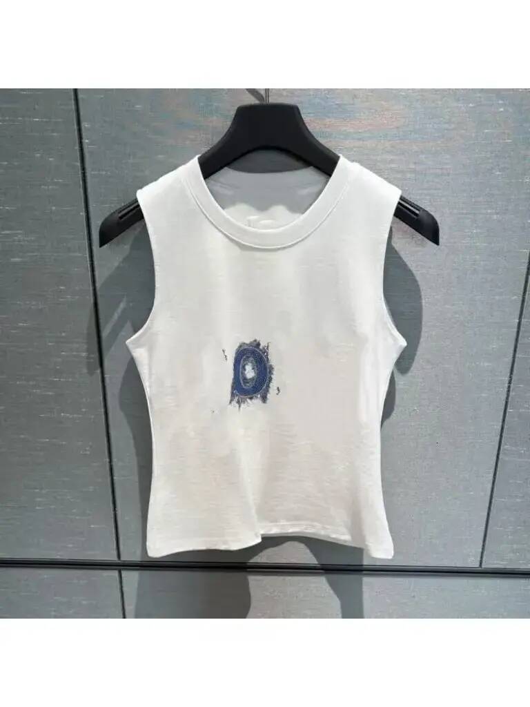 Women Outerwear Tank Top Designer Women's 25 New Vest Letter Print Versatile Slimming ladies sleeveless Short Sleeveless Casual