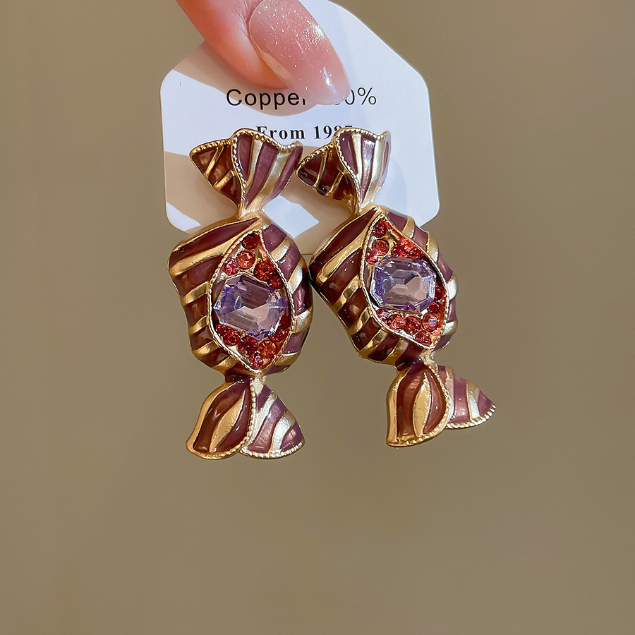 Vintage-style, diamond-encrusted, enamel-painted candy earrings, retro elegant, touch of luxury, with a unique and understated design