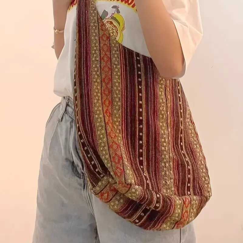 Shoulder Bags Fashion Bohemian Canvas Shoulder Crossbody Bag Womens Large Capacity Versatile Ethnic Style Shopper Tote Bag H261016