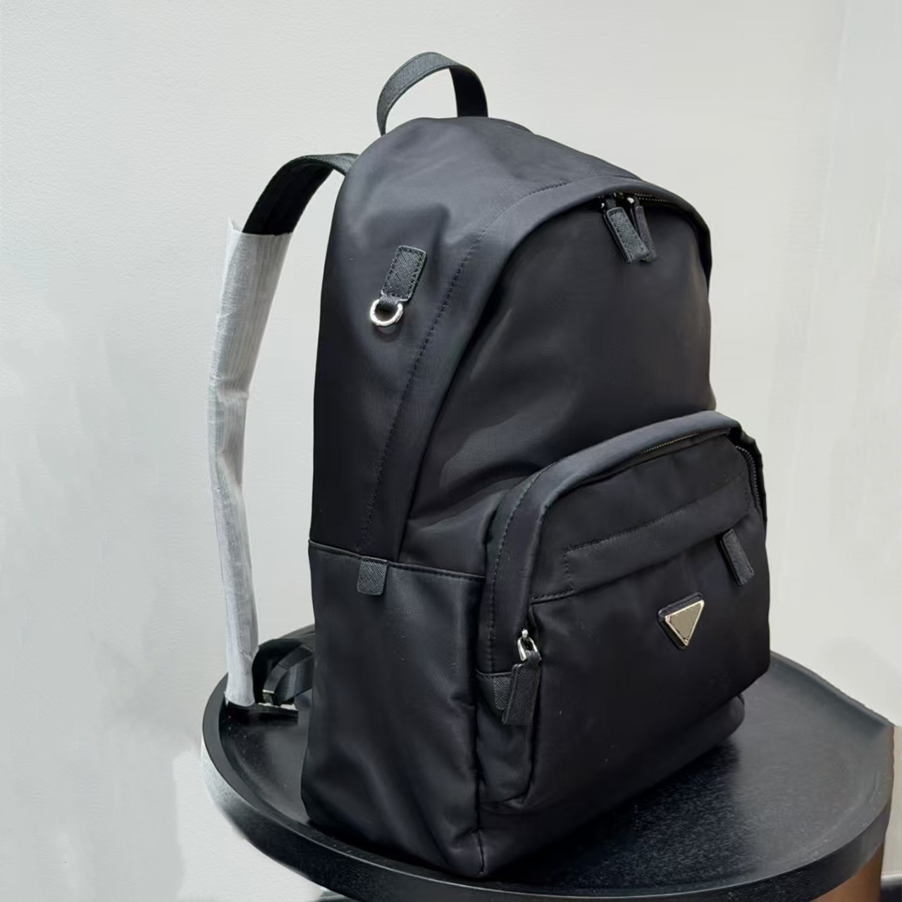 hot Designer outdoor backpack 888 Large capacity Versatile laptop bag Waterproof Travel student school bag fashion casual commuting sports backpack