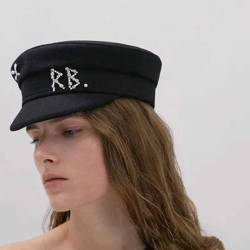 Brand Wool Newsboy Designer Caps Women Diamond Letter Flat Top Cap Solid Color Militray Hat Fashion Streetwear Navy Hat M261016