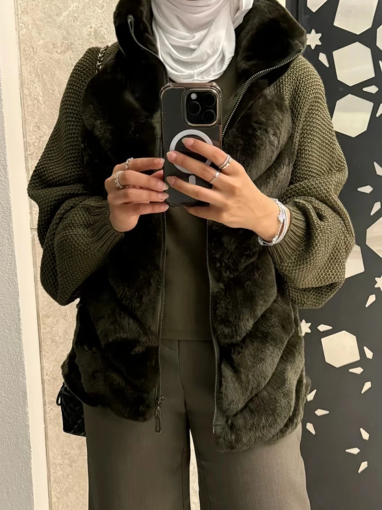 Fur Panel Knit Sleeve Gilet Jacket Quilted ZipFront Stand Collar Winter Warm Casual Women Sweater Fashion Cozy Lady Coat 261017