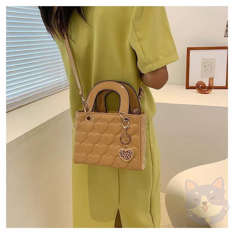 Evening Bags Heart Embossed Fashion Lady Bag Designer Leisure Handbags Chic Luxury Patent Leather Small Shoulder Messenger Purses Trendy Women Handb