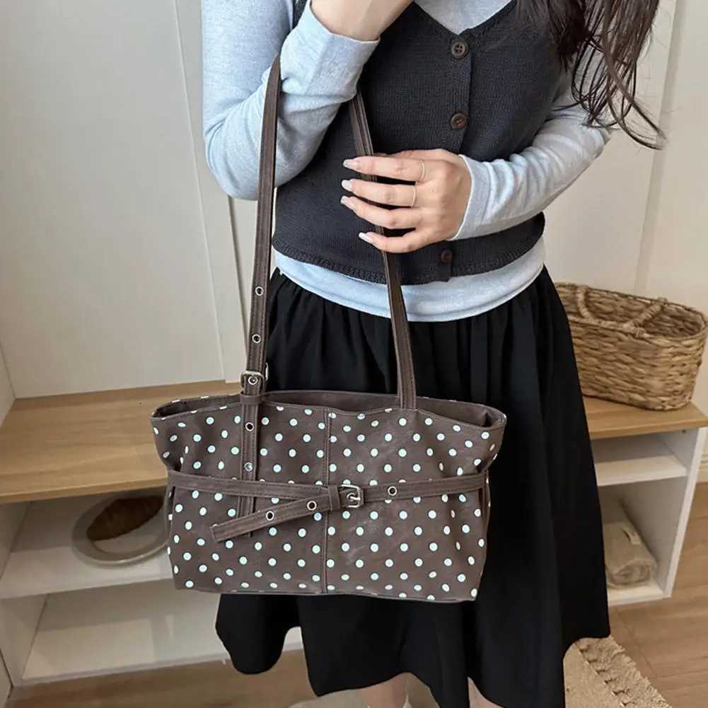 Designer Tote Totes Dot Wen Polka Bag Large Capacity Shoder Handbag Vintage Casual Cmuter Shopping Bag J261016