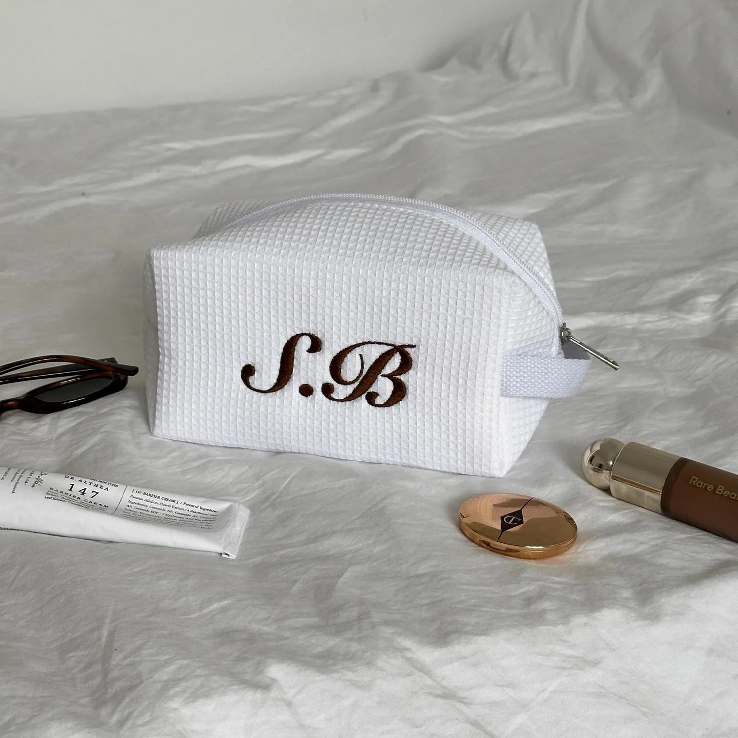 Customized Embroidered y Cotton Waffle Makeup Bag Travel Portable Storage Bag High Beauty Makeup Bag Large Capacity 261013