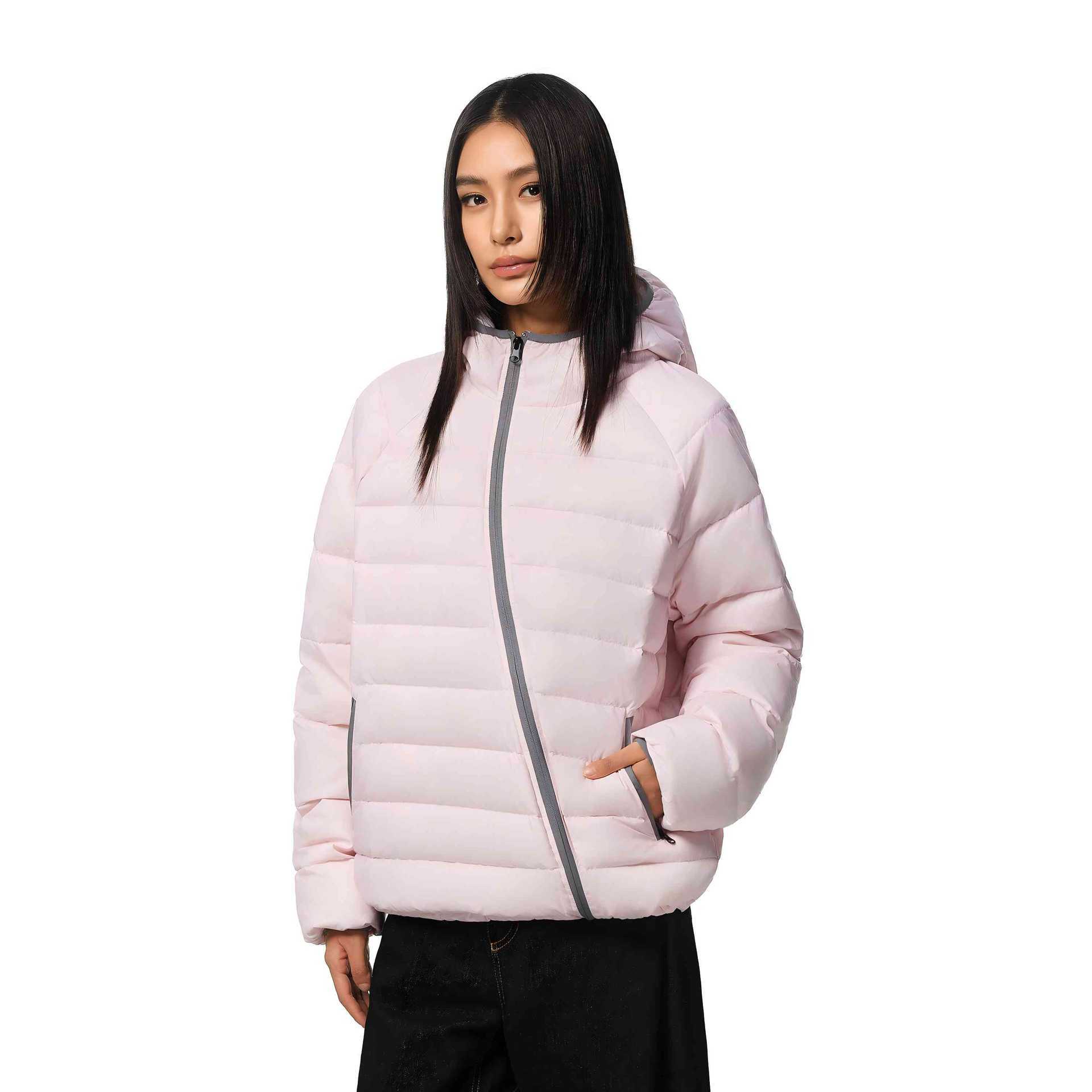 Designer Original American-style lightweight, fashionable women's winter loose-fit, cold-resistant, and warm outerwear with a diagonal
