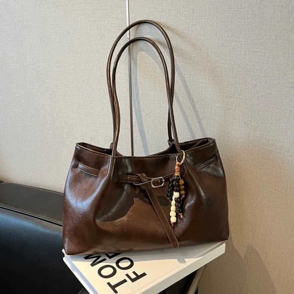 Evening Bags Suede/PU Leather Shoulder Bag Large Capacity Handbag Solid Color Available in 4 Colors Commuting Tote Bag H261016