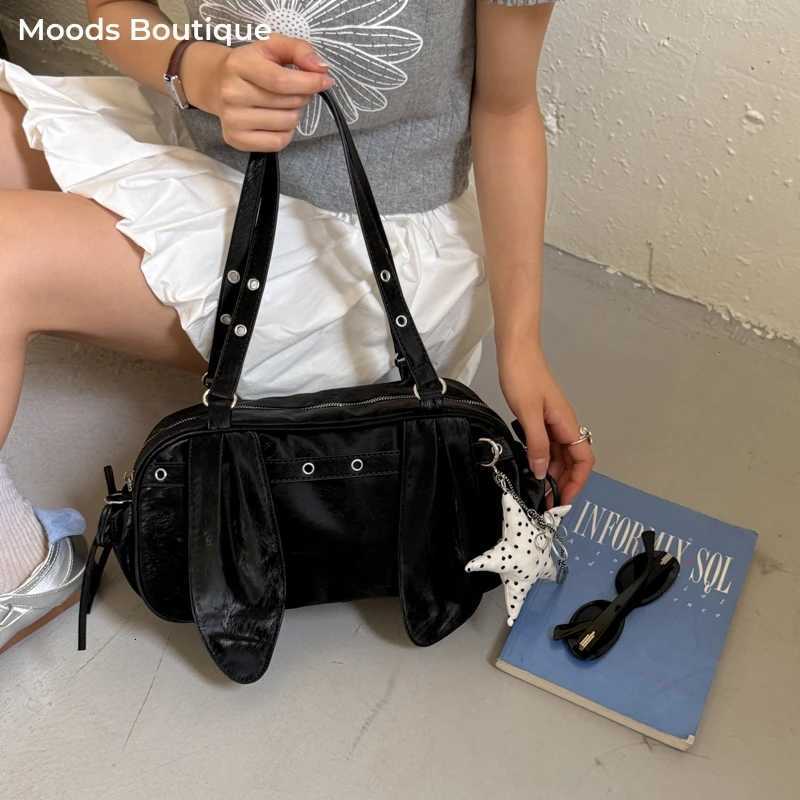 Cross Body Rabbit Ears Style Underarm Shoulder Boston Bags For Women Y2K Cross Body Bag With Star Pendant 2026 New Designer Handbags H261016