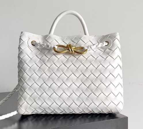 Refined Designer Style Woven tote bag for women new model large capacity shoulder crossbody bag fashionable versatile handbag with leather texture