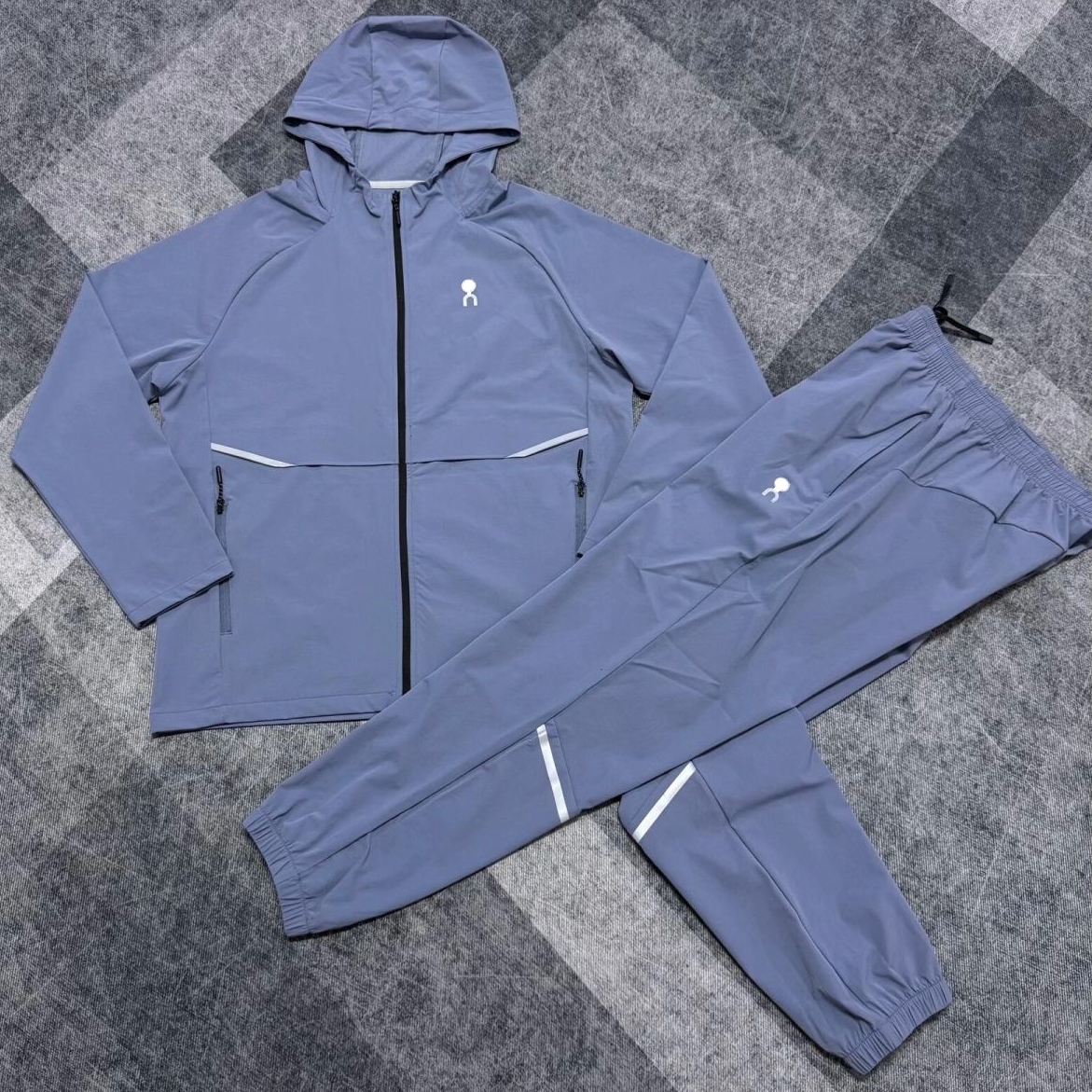 mens designer onruning tracksuits running pantalon windbreaker run on coat clouds jacket pants sweatpants 2-piece set quick drying joggers cloudes o