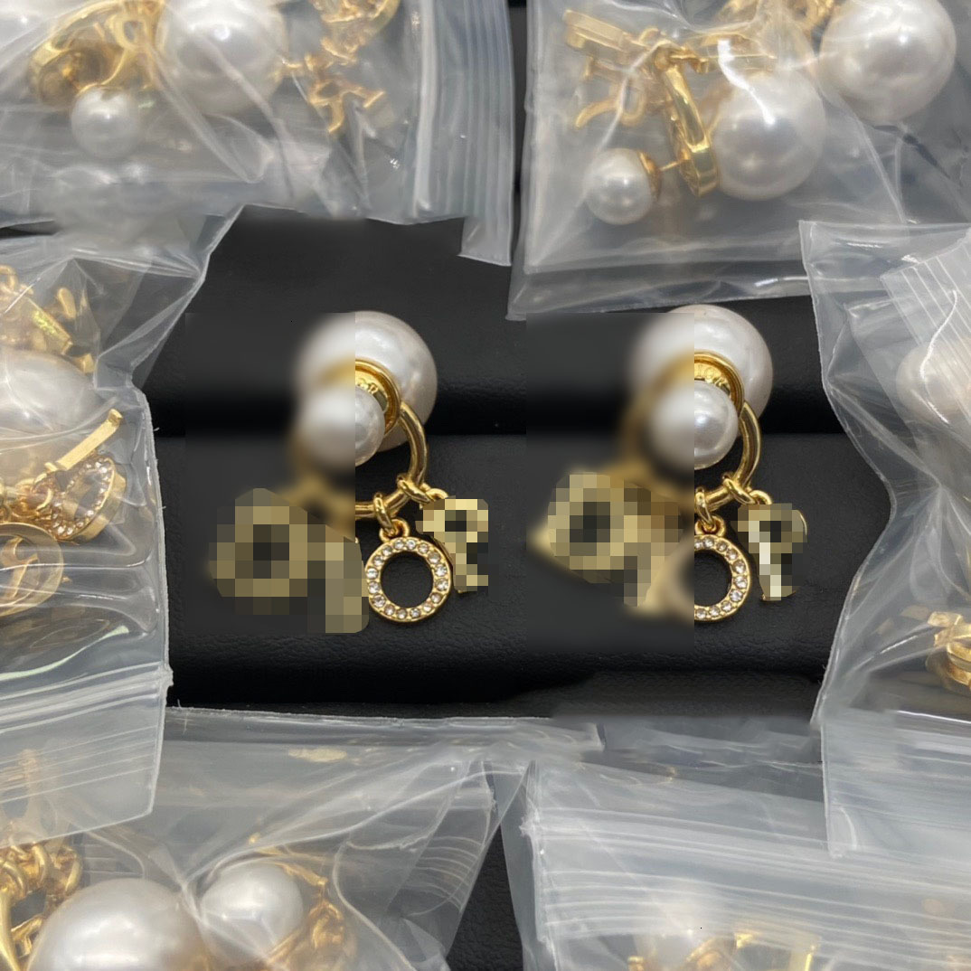 Designer luxurious jewelry earrings - large pearls small bee stud earrings - creative new style front and back hanging earrings setearrings designer