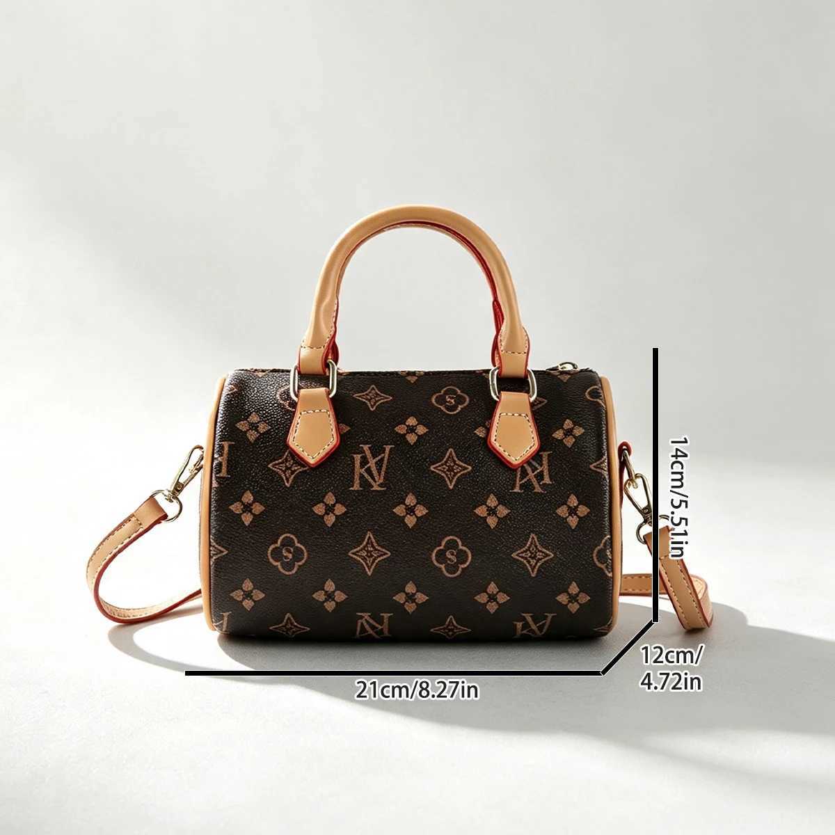 Designer All-over Totes Vintage Old Mey Print Bost Bag Lightweight Geetric Top Handle Bag Crossbody Bag Daily Cmuting Shoder Bag J261016