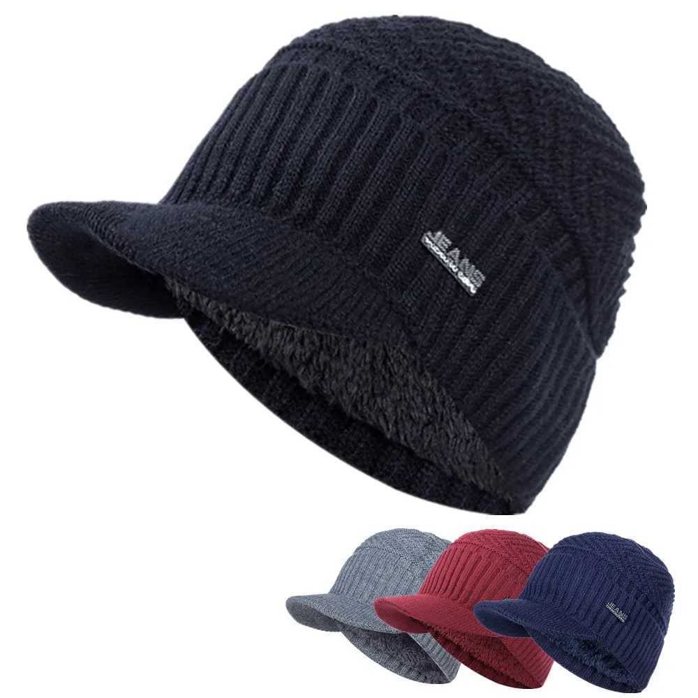 Winter and Autumn Outdoor Woolen Hat for Men European Style Warm and Thick Knitted Baseball Cap with A Padded Brim S2610178HN5