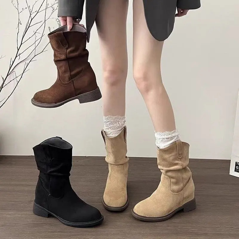Autumn and Winter Fashion Retro Brown Western Cowboy Boots Women's Boots Look Slim Thick and Stacked Short Boots 261013
