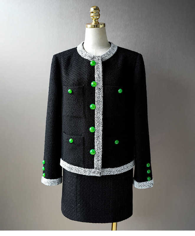 Women's Jackets Designer 2026 Autumn New Women's Tweed Short Jacket Black with Green Trim and Buttons, High-End Fashion