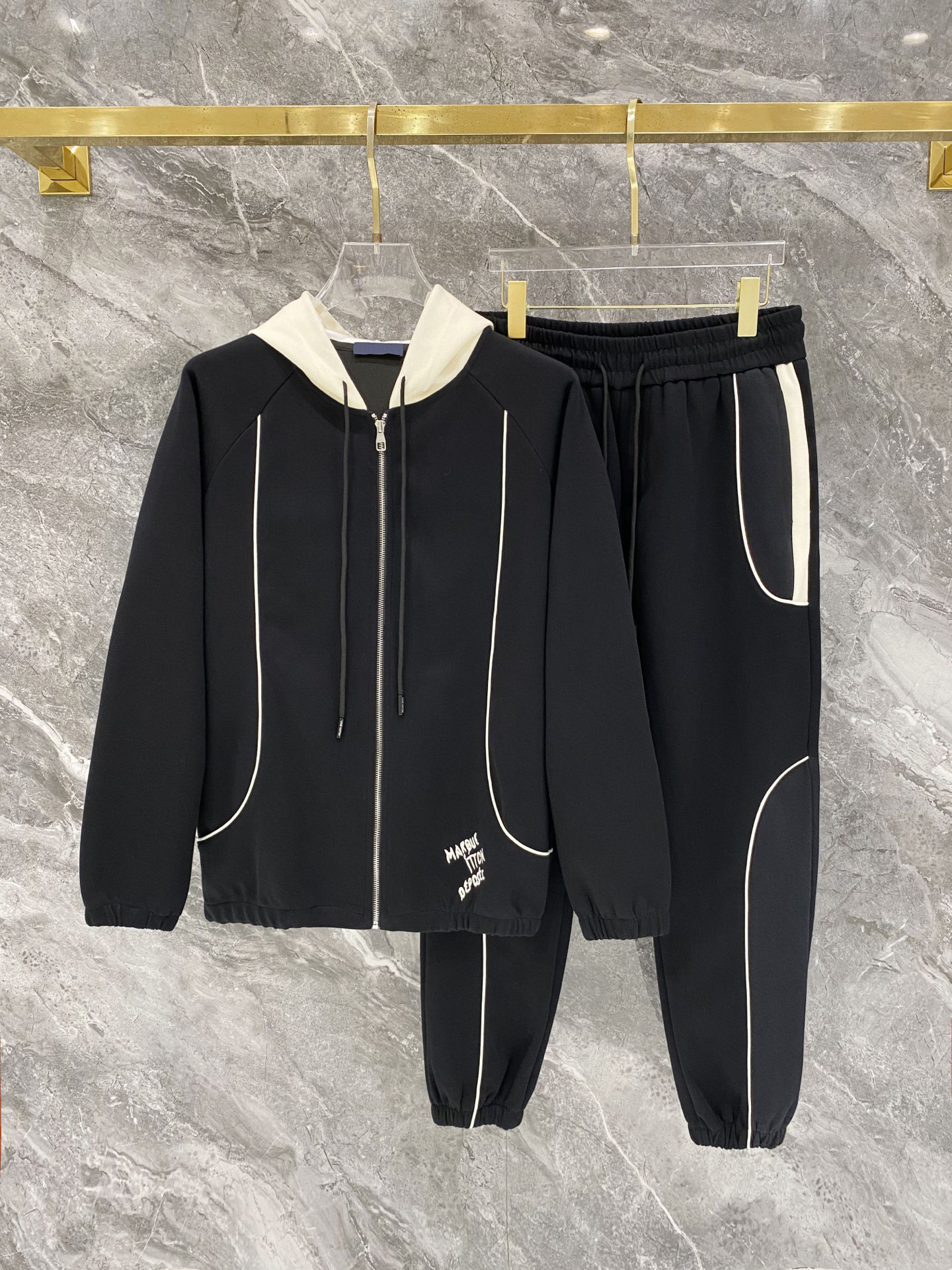 2026designer mens essential tracksuit essentials hoodie t shirts shorts sweat pants set pure cotton for men sport sweats hoodies men tracksuit hoodi