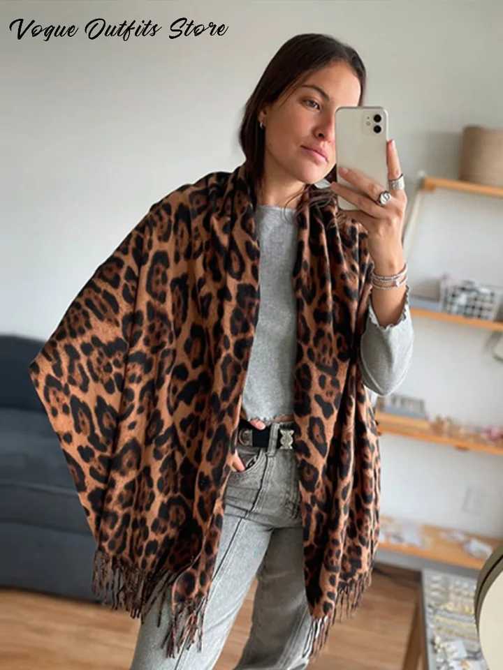 Street Women's Leopard Printed Scarf Long Warm Tassel Shawl Scarves Female 2026 Autumn Winter Lady Vintage Chic Accessories New S261017YVZW