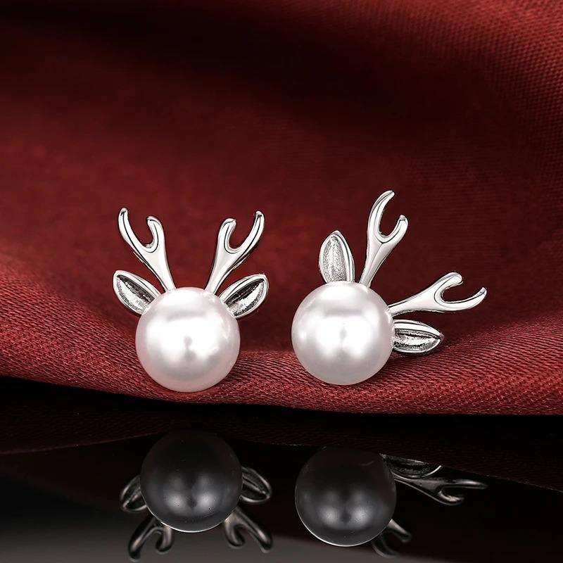 Huitan Graceful Simulated Pearl Stud Earrings Lady Delicate Silver Color Elk Antlers Jewelry Elegant Christmas Accessories Gift 261017