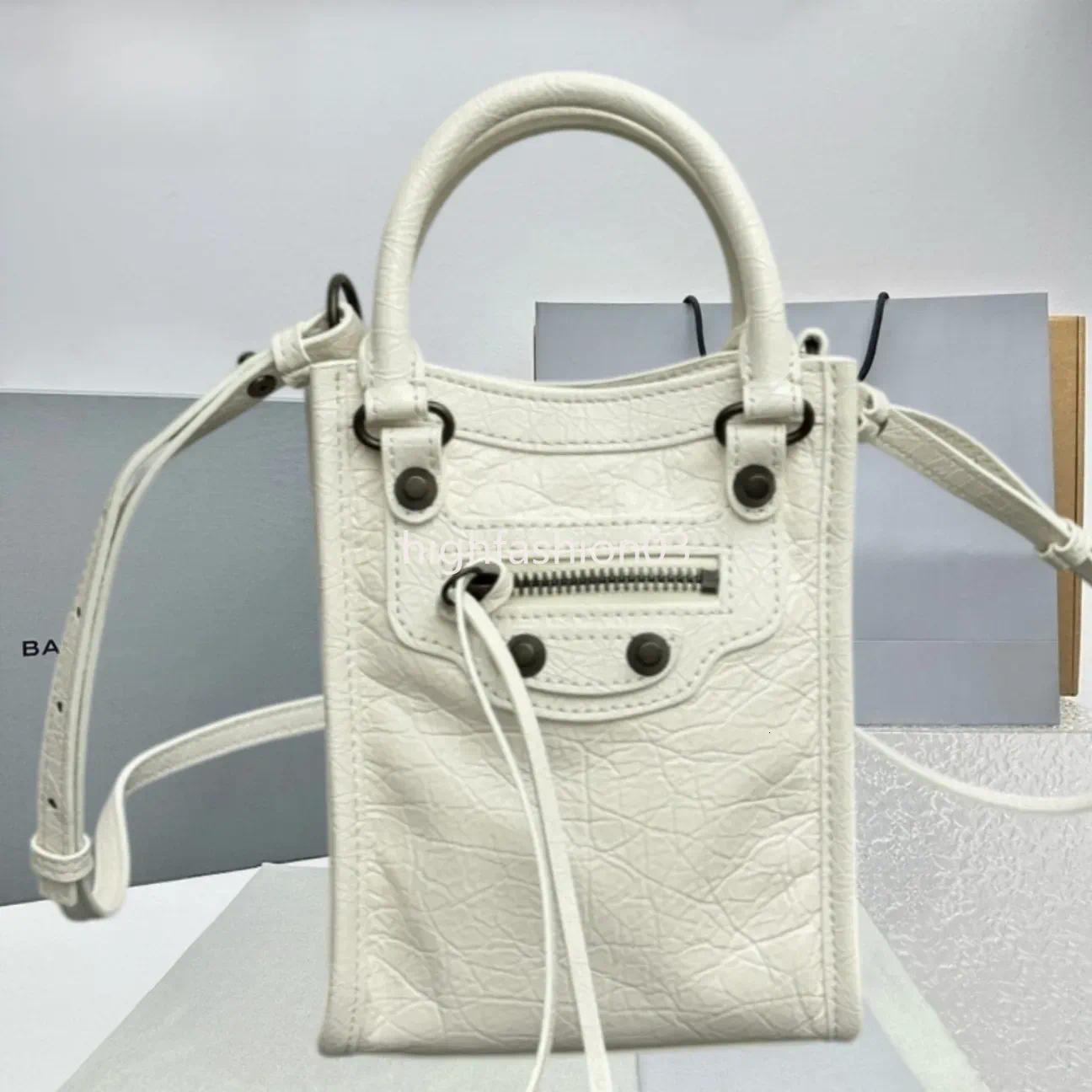 Fashion Designer Bag Luxury Le City Mini Vertical Leather Tote Bag Decor Metal Studs And Front Zipper Pocket Design Portable Top Handle Crossbody Pu