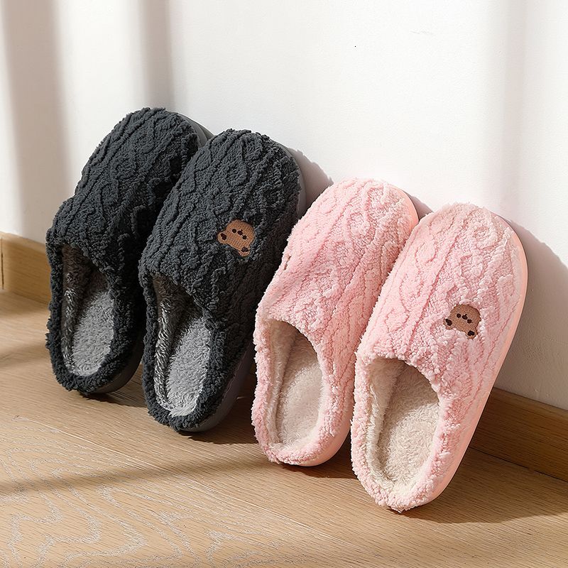 Winter Fluffy Women Cotton Slippers Cartoon Bear Thick Sole Warm Slides Men Female Couple House Indoor Plush Flat Shoes ddmykukumalu