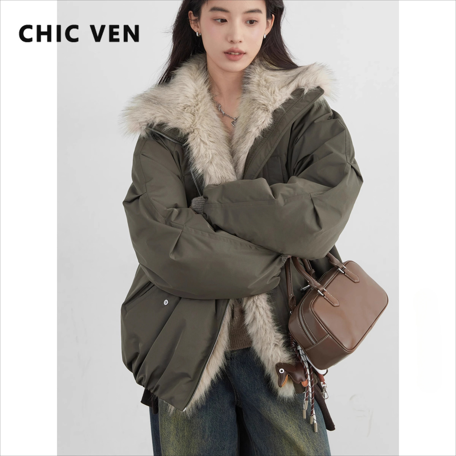 CHIC VEN Korean Women Down Coats Faux Fur Collar Loose Casual Hooded 90 White Duck Down Female Down Jacket Autumn Winter 261015
