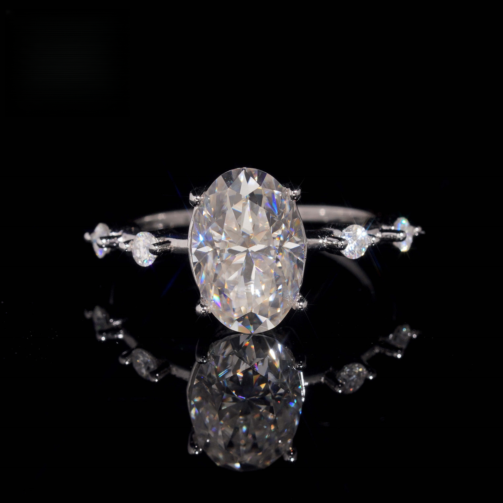 S925 sterling silver oval 4-ct moissanite a luxurious engagement wedding ring, exclusively markets, designed for women