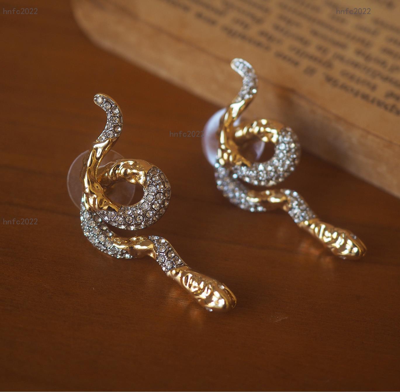 New Designed women luxury earrings Retro Cai snake earring with diamonds ear stud Party Hiphop Designer Jewelry