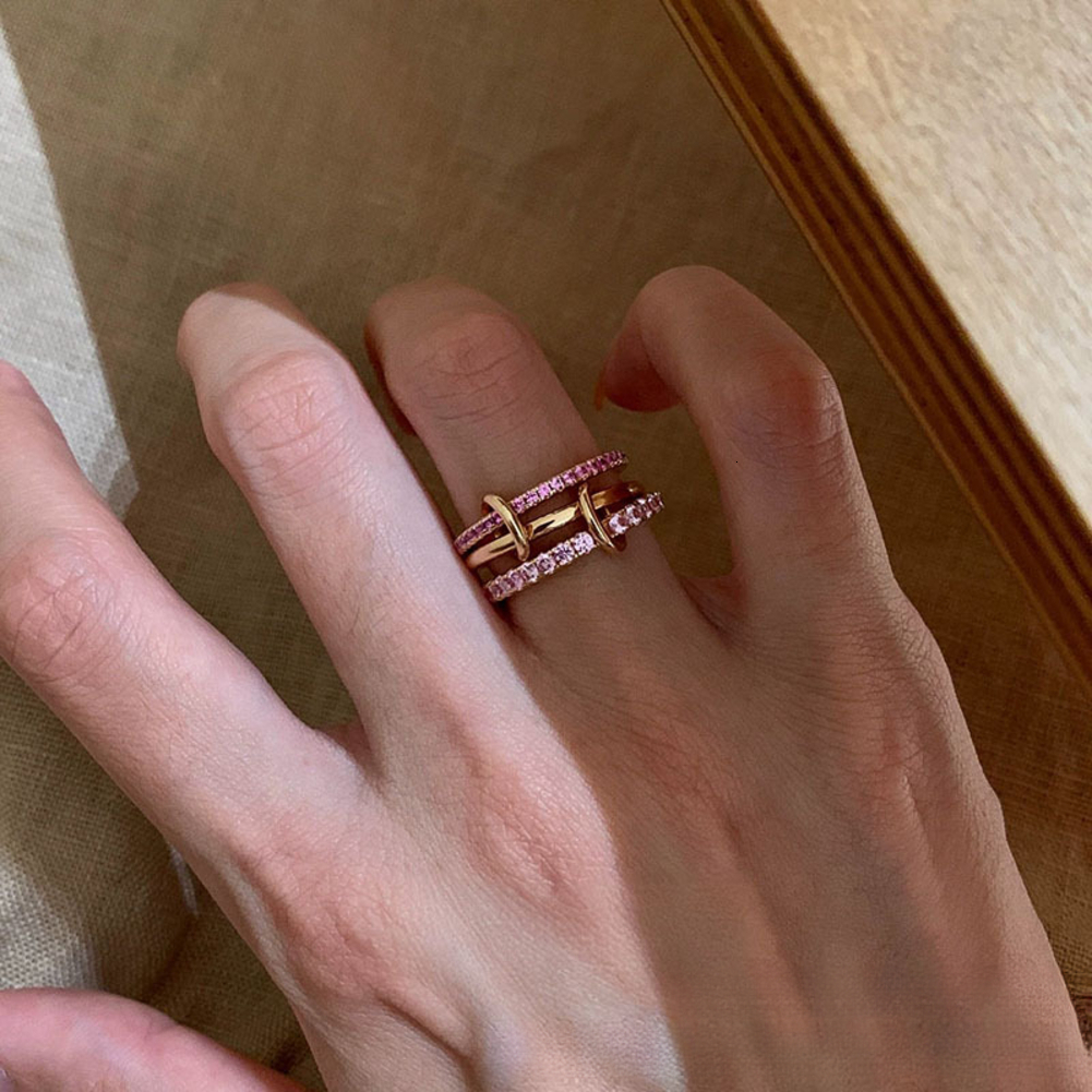 2026 Interlocking! Dopamine Girl Pink Diamond For Women, cologne Light Luxury, Three-Layer Wrapped Unique Index Finger perfume Ring Designer