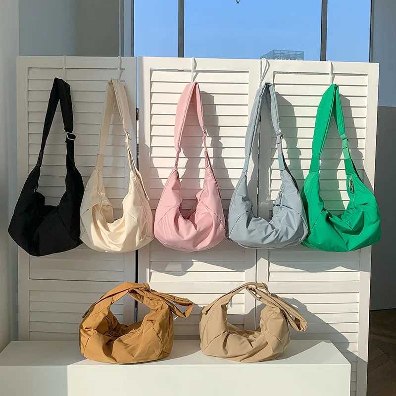 Shoulder Bags Summer New Women's Bag Large Capacity Casual Nylon Crossbody Bag Dumpling Bag High Grade Solid Color Shoulder Bag H261016