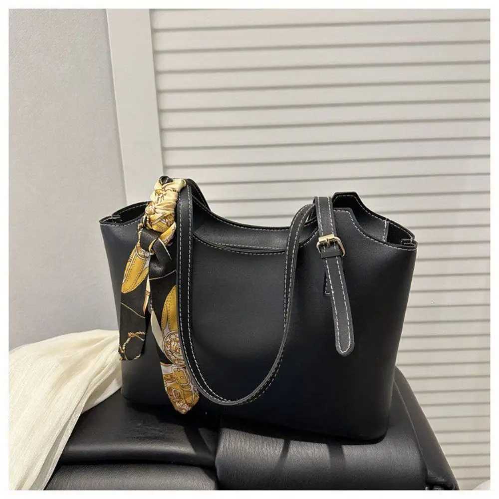 Designer Leather PU Totes Single Versatile Shoder Bag Large Capacity Casual Tote Bag Luxury Design Elegant Silk Scarf Bag For Wen Ladies' J2610