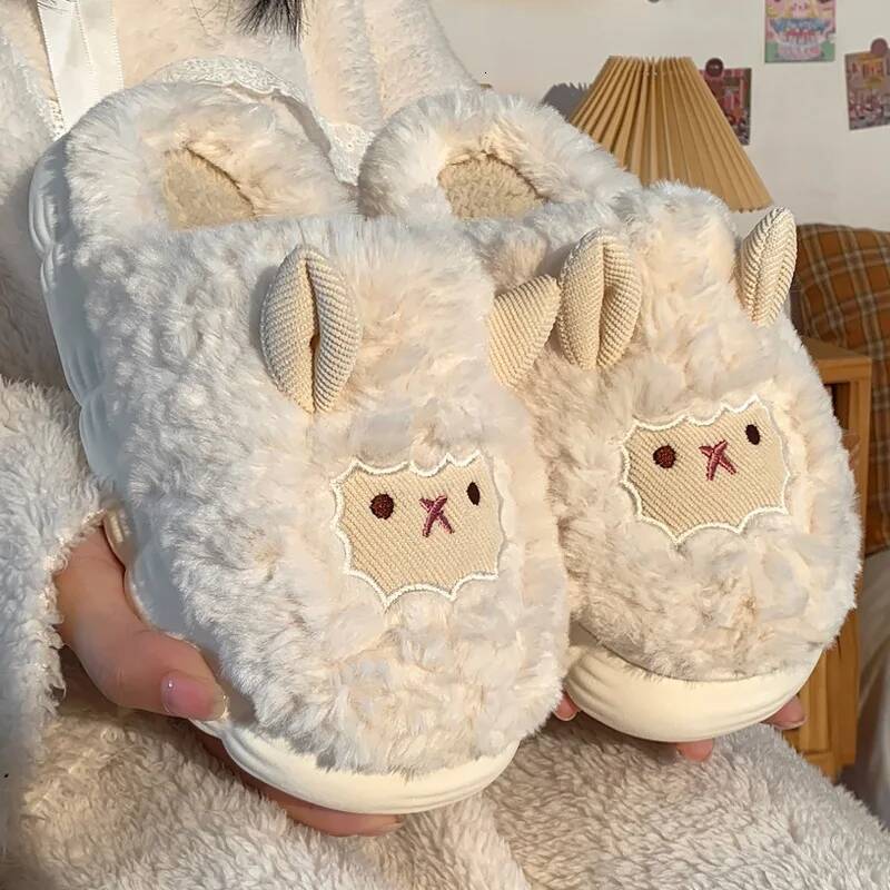 Winter Cartoon Plush Warm Fluffy Faux Fur Sheep Design Indoor Home Couple Cotton Slippers for Men And Women ddmykukumalu