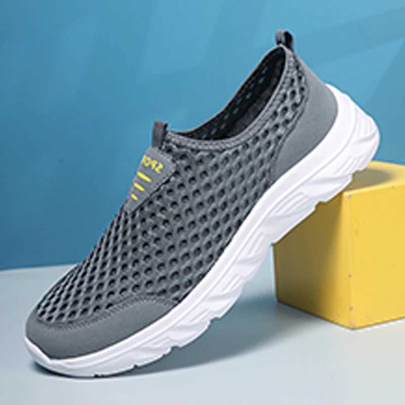Casual Shoes Breathable Men's Casual Sneakers Lightweight Men Vulcanized Shoes Outdoor Male Loafers Soft Big Size Casual Shoes Non-slip Flats H